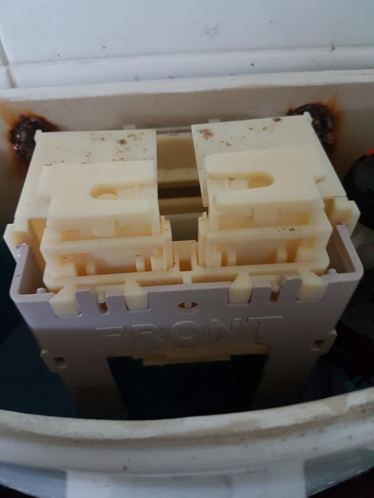 Bestter Fowler Toilet Dual Flush Push Button 39mm x 62mm – ToiletSpares